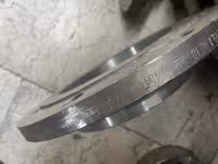 فلنج گلودار 8 اینچ  استنلس استیل ریس فیس  رده 10 از جنس DIN 4541 PN10 DN200/219