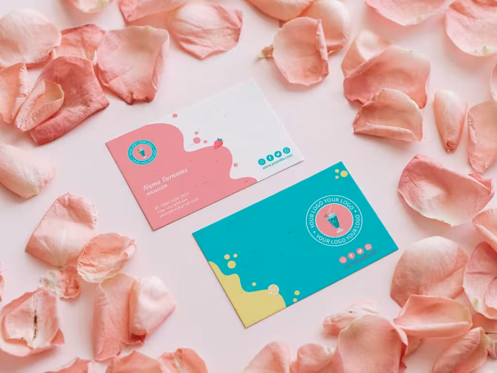 دانلود موکاپ کارت ویزیت با گل رز به صورت لایه باز برای فتوشاپ PSD