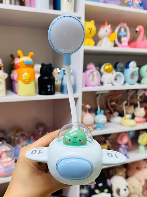 چراغ مطالعه و شب خواب هواپیما دایناسور