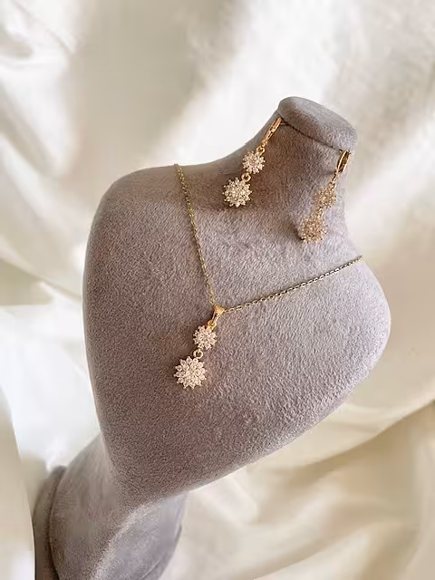 نیمست زنانه طرح جواهر رنگ نقره ای