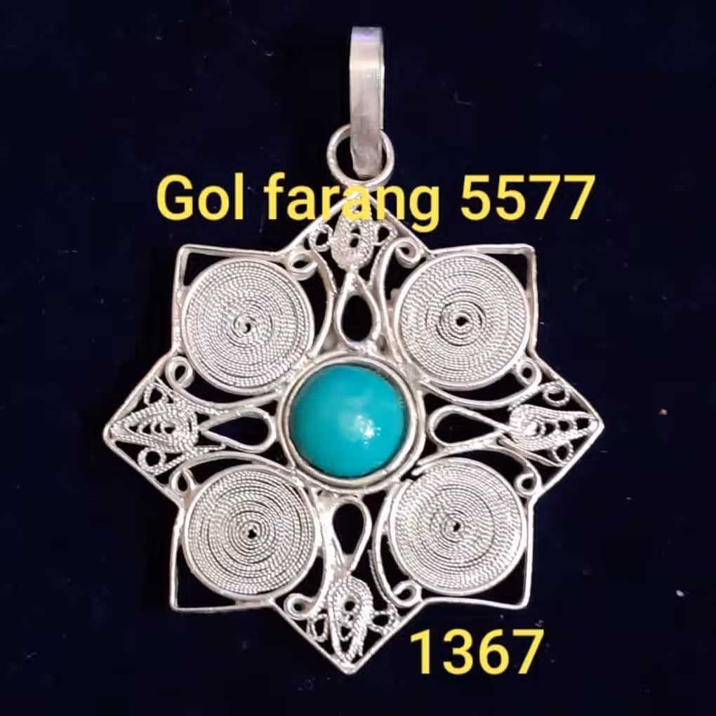 گردن آویز ملیله طرح خاتم،جنس نقره خالص999،وزن خالص 45 بدون سنگ،نگین فیروزه نیشابور