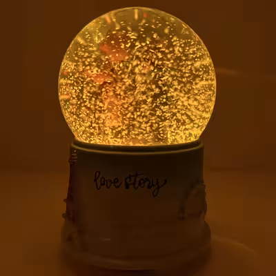 گوی موزیکال مدل پمپی Love Story کد PB2047