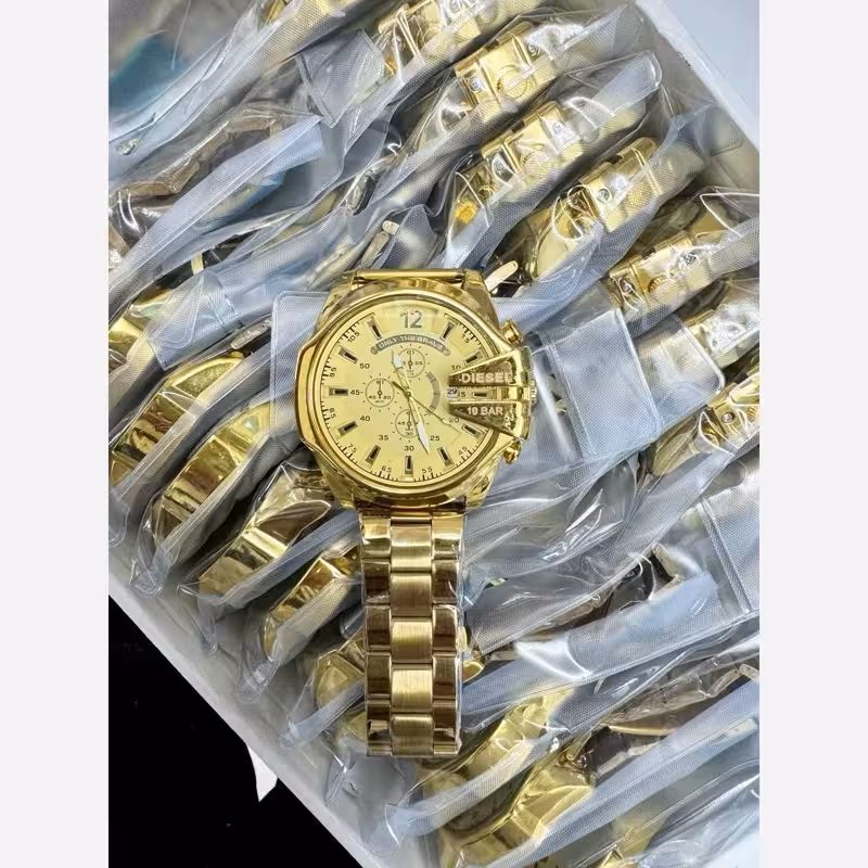 ساعت مچی دیزل شاخدار طلایی کد 04