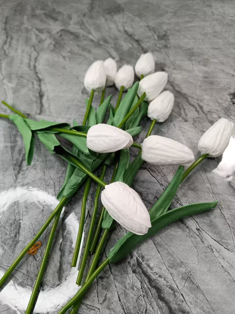 گل مصنوعی مدل لاله رنگ ثابت بسته 5 عددی