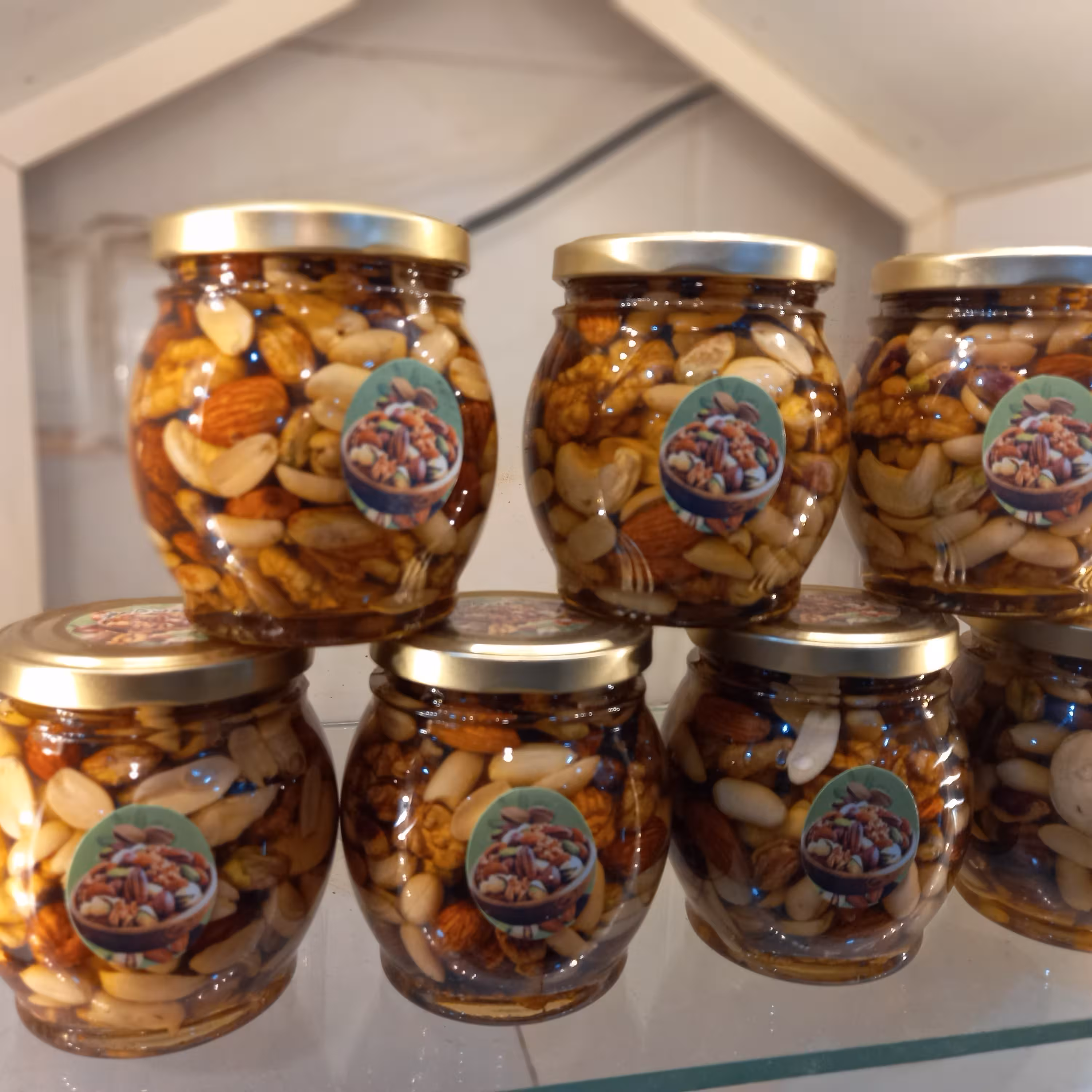 پنج مغز عسل انگبین ناب، خوشمزه و ارگانیک(500گرم)