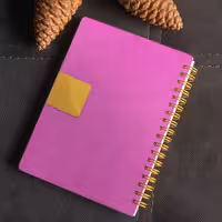 دفتر یادداشت طرح چرم صورتی