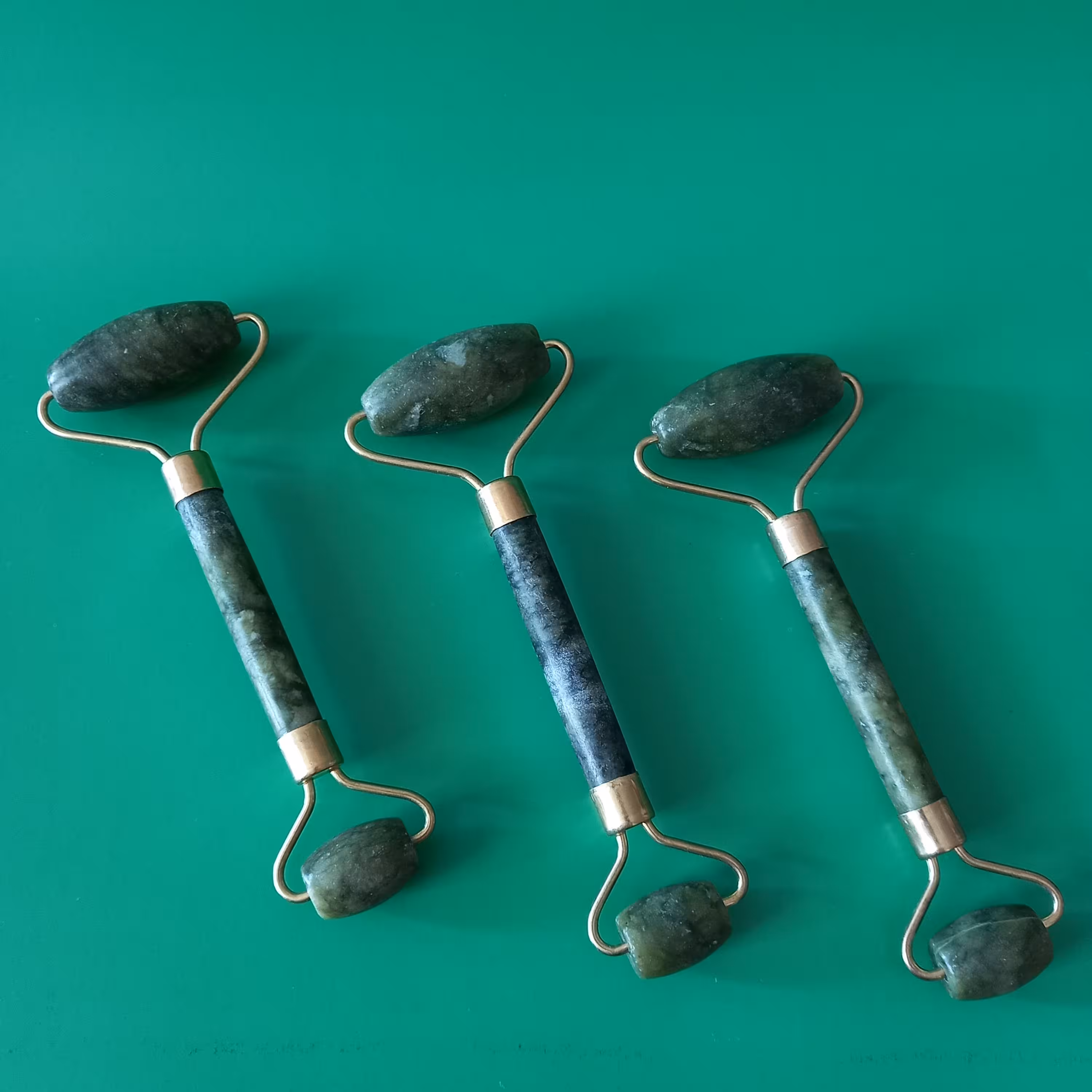 ماساژور جیدرولر  سنگ یشم