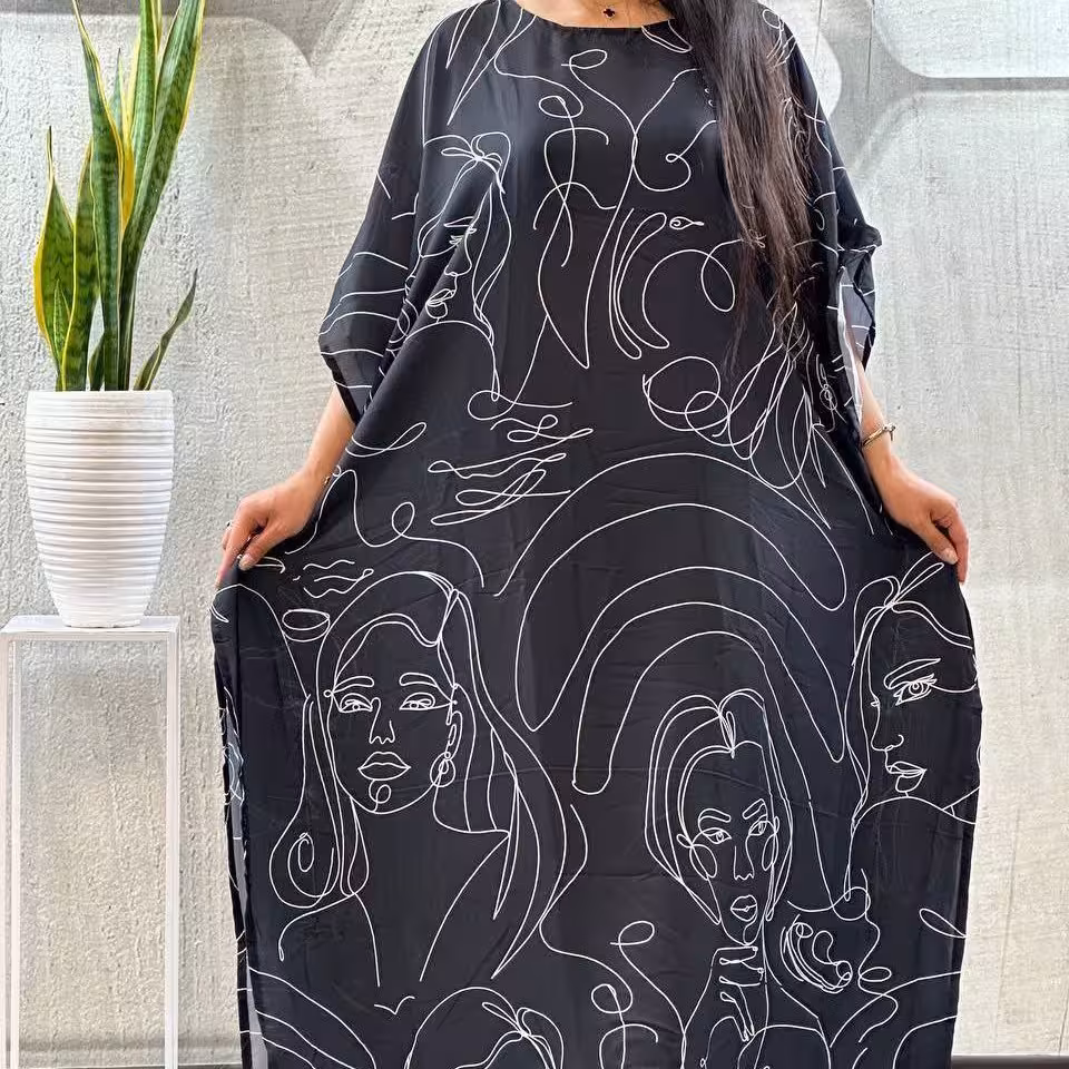 پانچ  کرپ  حریر  فوق العاده  سبک  و  خنک  در  طرح  ها  و رنگهای  جذاب  و مختلف