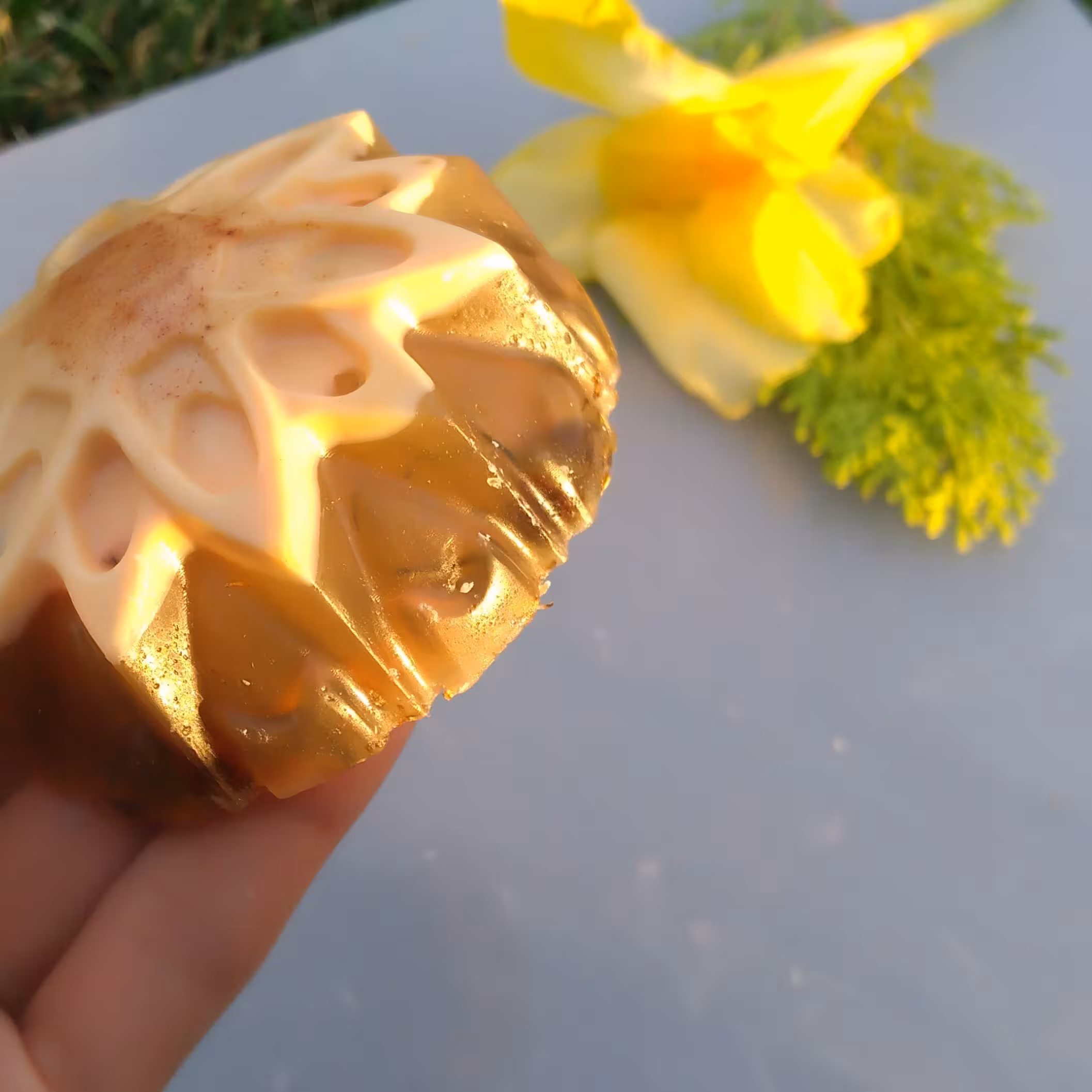 صابون دستساز گیاهی و ارگانیک بابونه