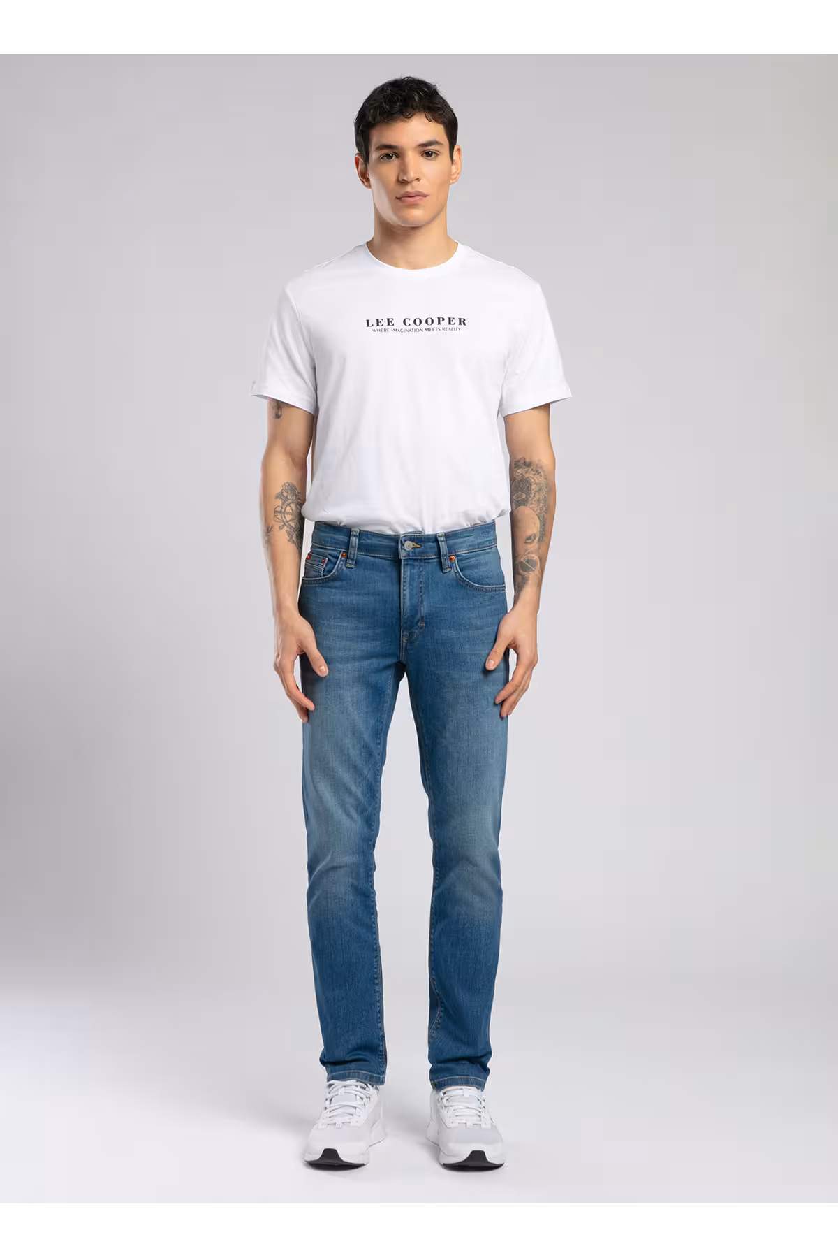 شلوار مردانه جین باریک و 252 LCM JAGGER CARMEN BLUE Lee Cooper