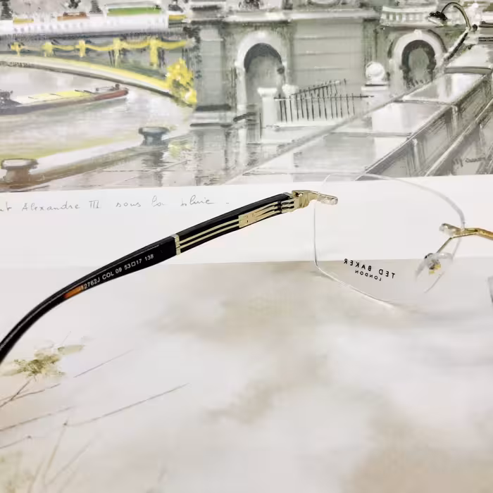 فریم عینک طبی تد بیکر مدل T12762Jcol.09