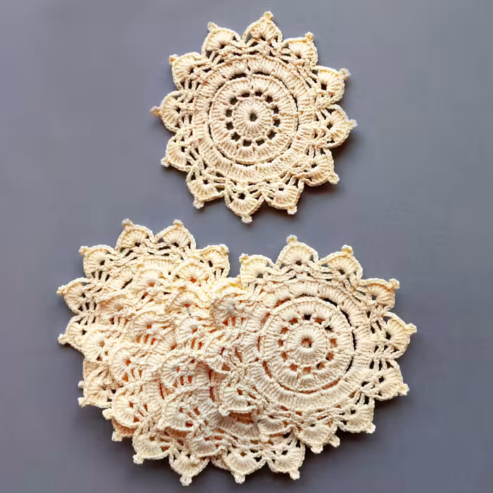 زیر لیوانی بافتنی کد G01 مجموعه 6 عددی