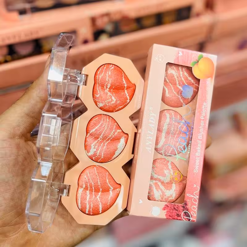   پالت رژگونه 3 رنگ هلویی آنیلیدی 