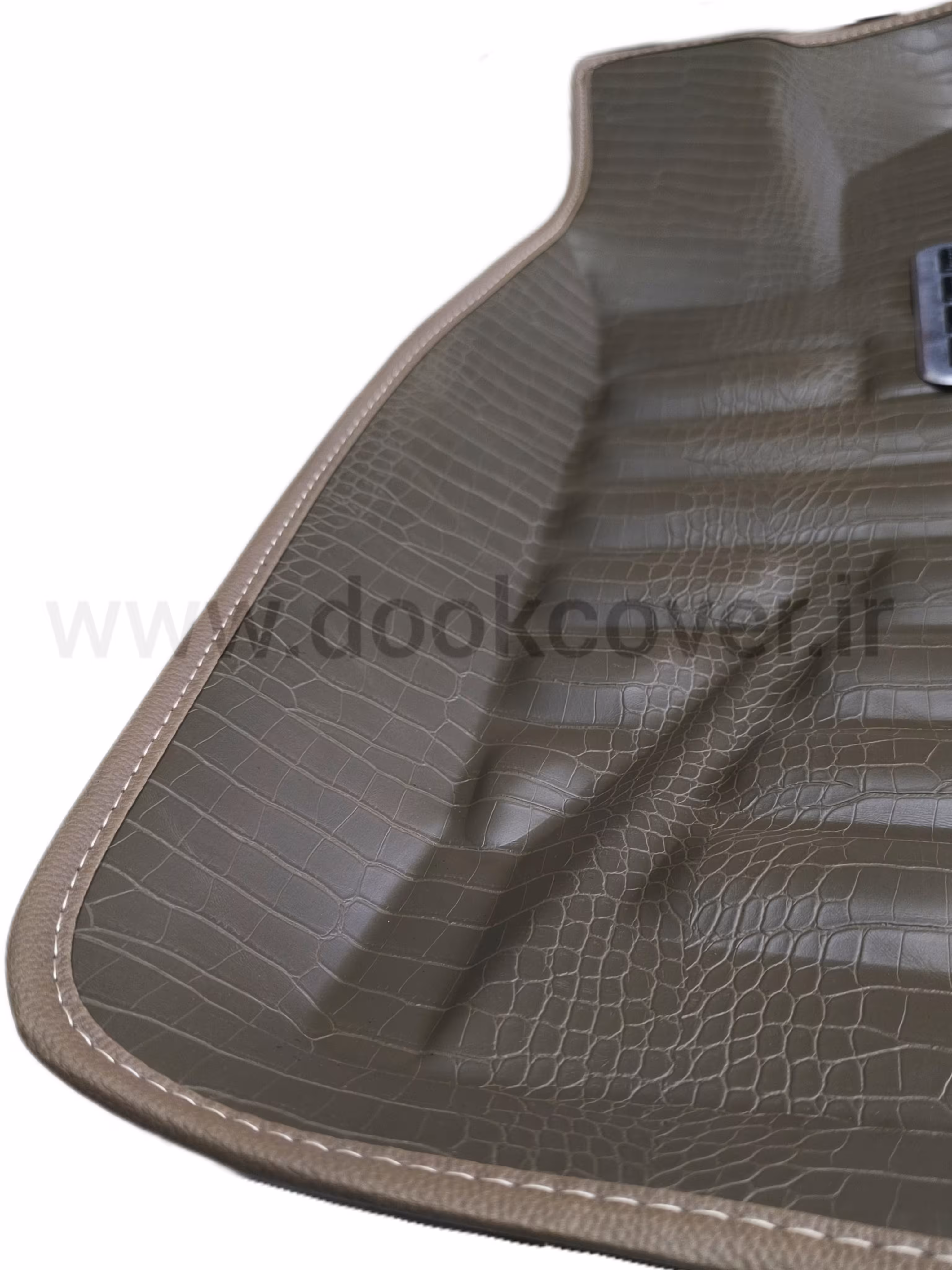 کفپوش پنج بعدی خودرو  پانیذ مناسب برای دنا