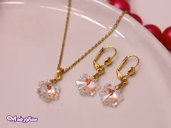 نیم ست نگین سواروسکی N8130