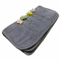بریانت حوله 70*140 طرح چهار گل طوسی تیره بزرگ