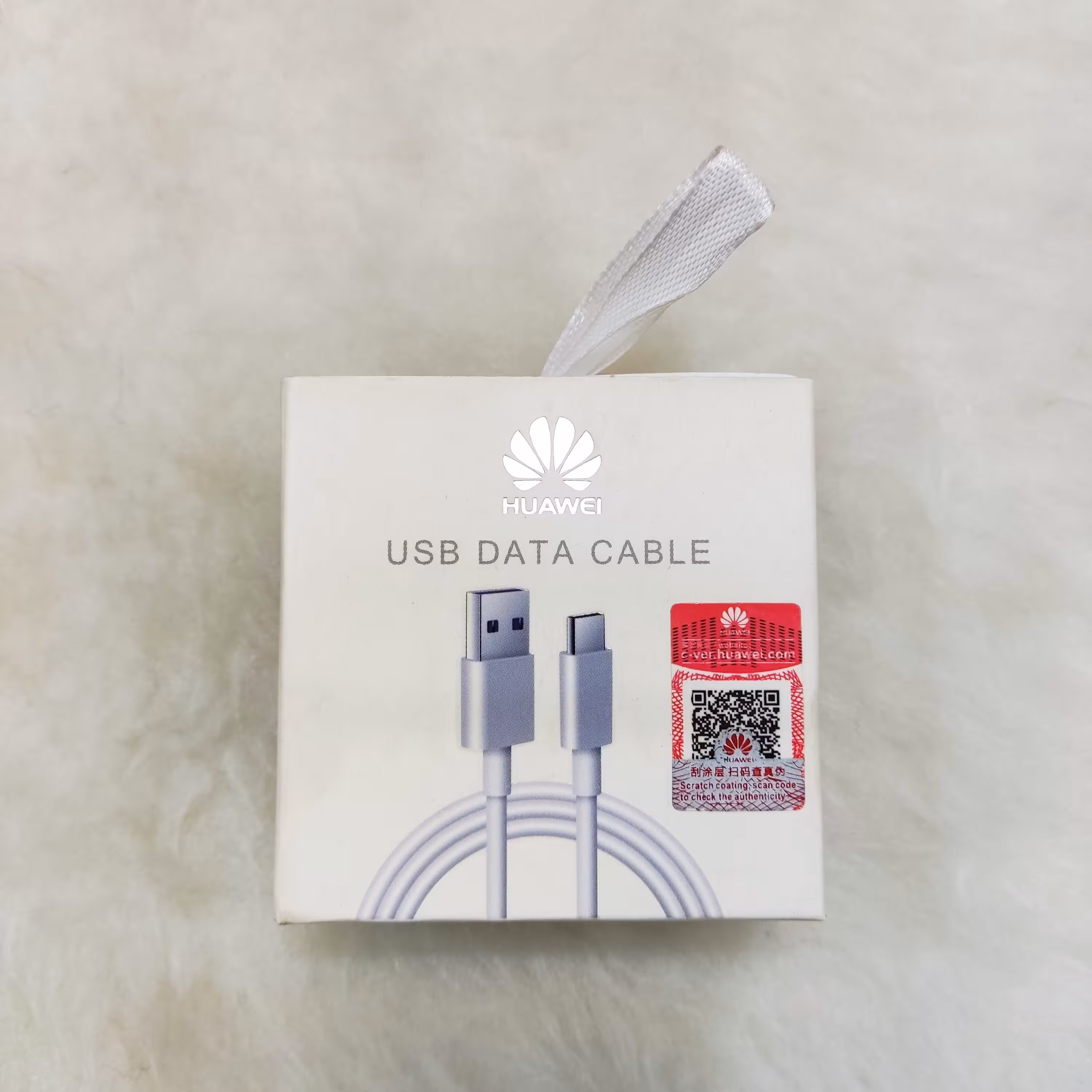 کابل شارژ TypeC یک متری HUAWEI رنگ سفید