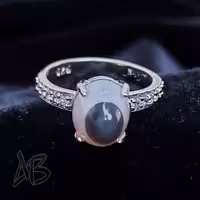 انگشتر نقره زنانه عقیق سه پوست آقابزرگ کد 559