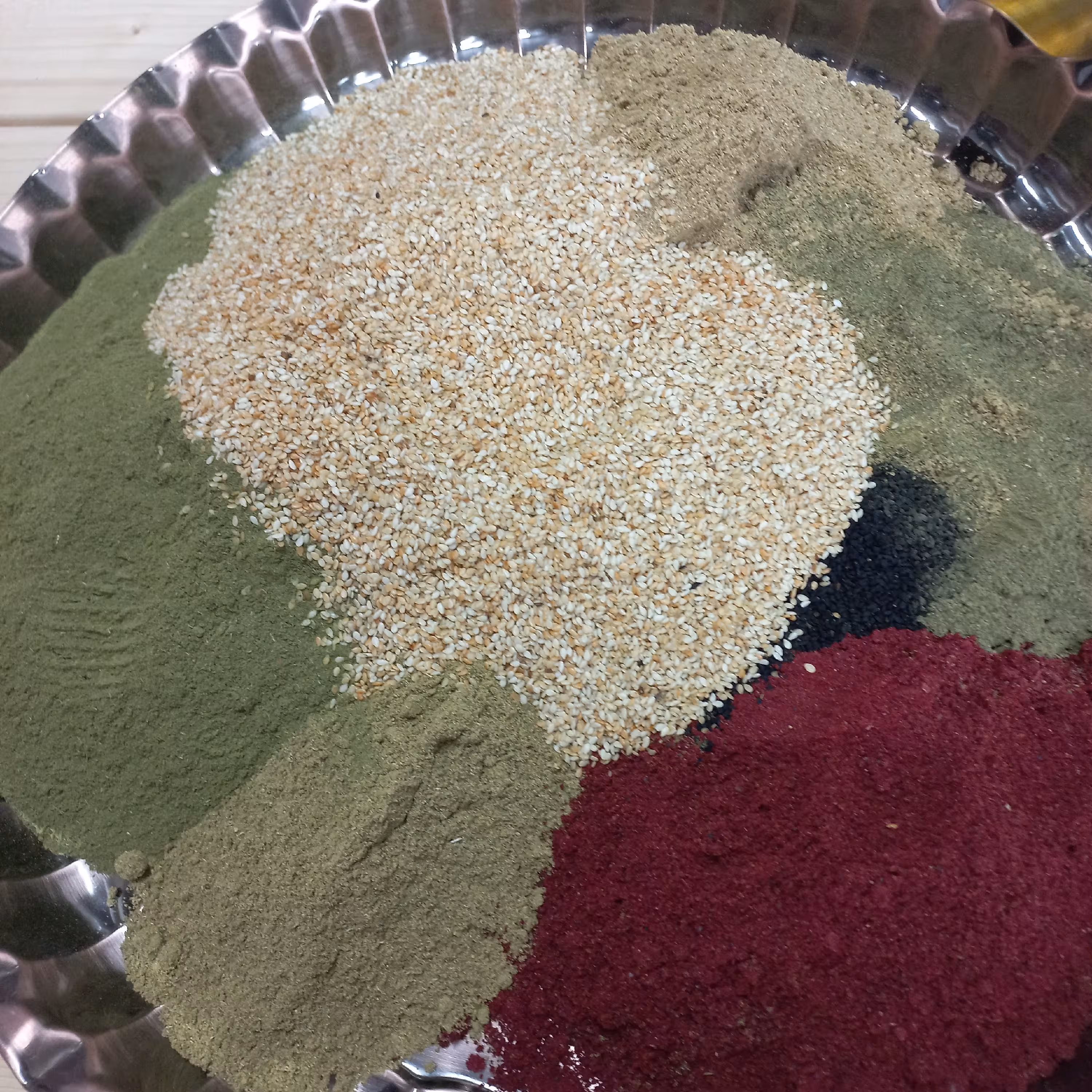 ادویه ی زعتر  لبنانی اصل