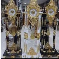 ساعت ایستاده طلایی (پس کرایه)