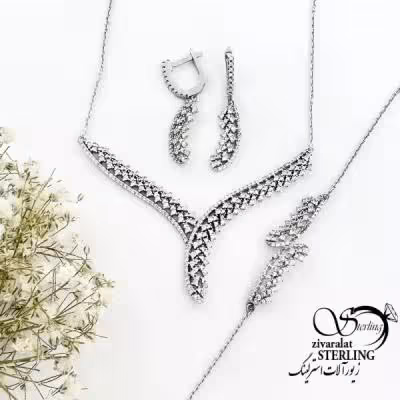 سرویس نقره 925 عیار طرح هفتی فول نگین کد 19838