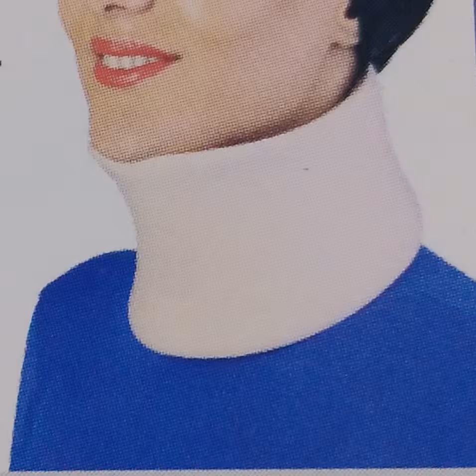 گردنبند طبی چانه دار (کوتاه و بلند) مدل طب و صنعت کد 50600 در سایزهای مختلف