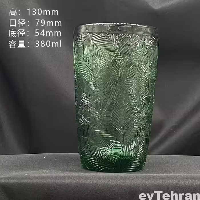 لیوان شیشه‌ای طرح برگ برجسته 380 میل – سبز