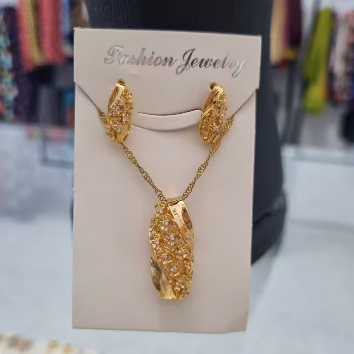 نیم ست رنگ ثابت طرح طلاعیار18کیفیت عالی ارسال رایگان کد10