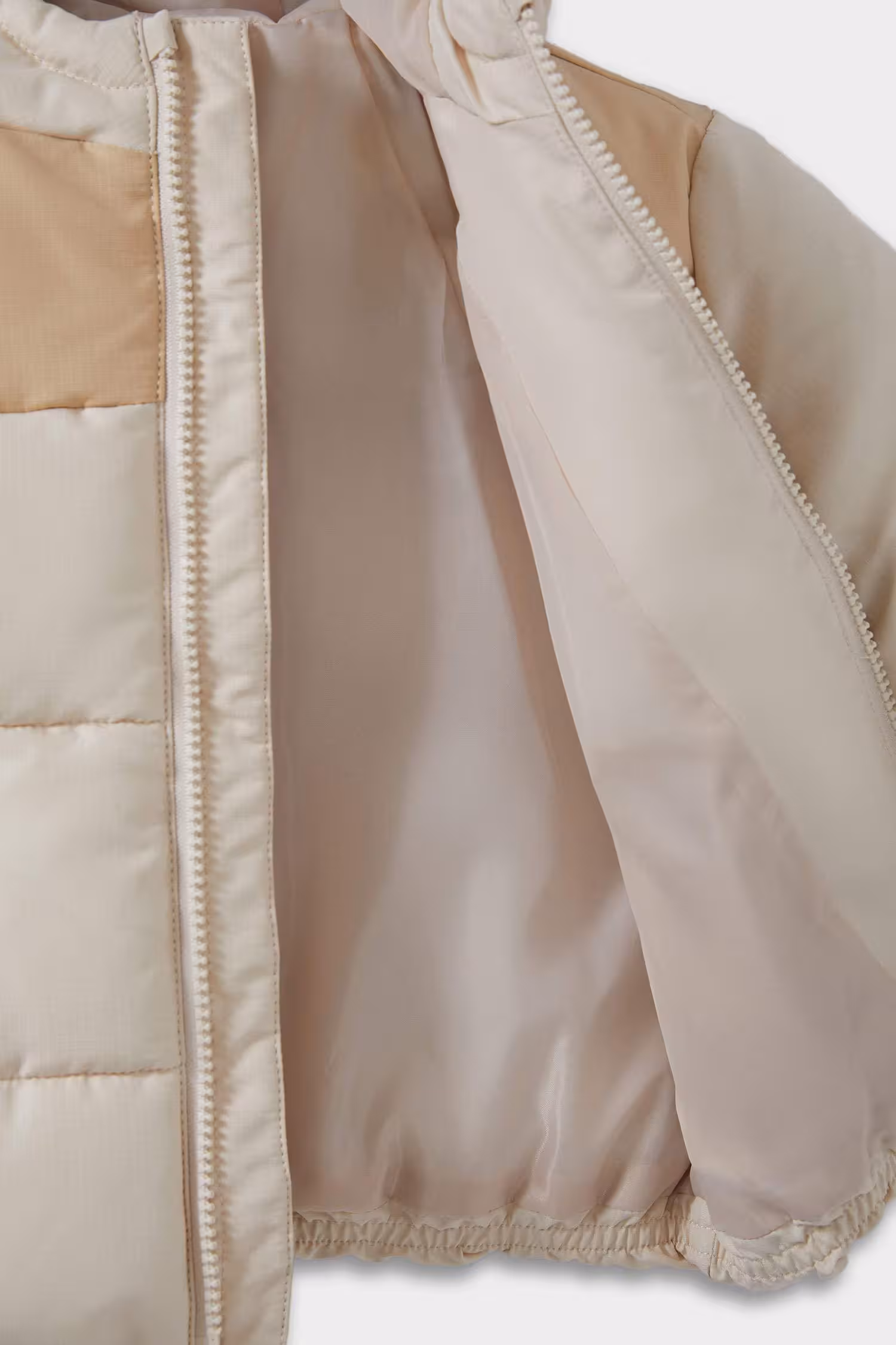 کاپشن نوزاد پسر بژ دفکتو