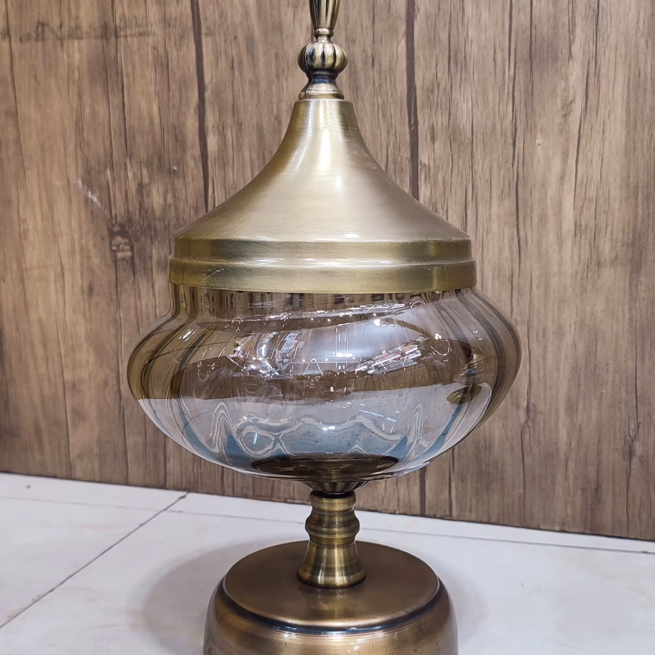 شکلات خوری دکوری شیشه شامپاینی طرح ترک

