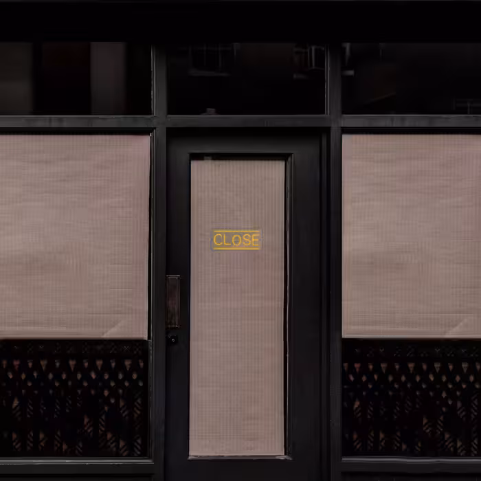 چراغ دیواری نئون دیزاین طرح Close_YL