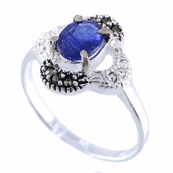 انگشتر نقره یاقوت کبود زنانه دورنگ مدل پارمیس _ کد : 100019