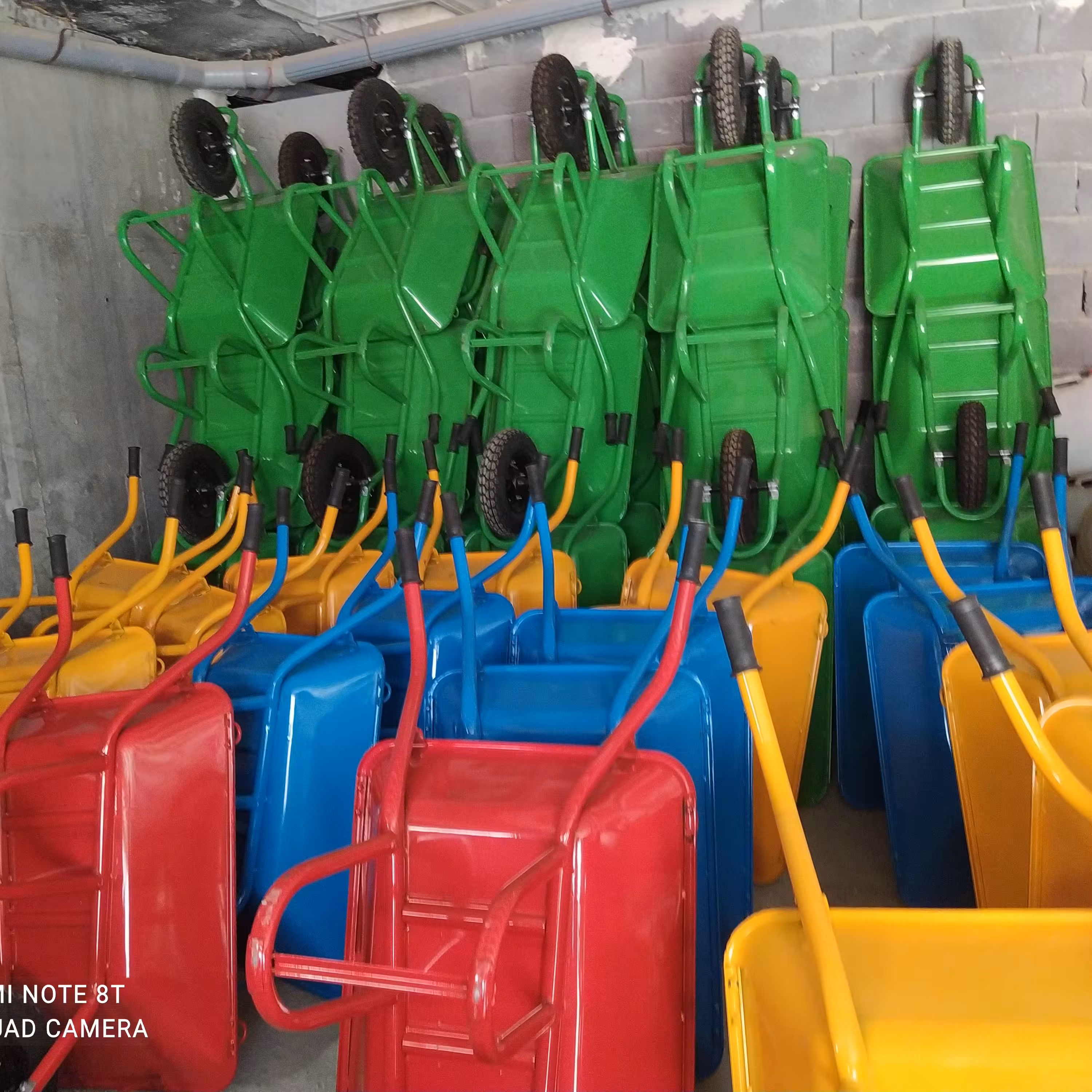 فرغون  تک پرس