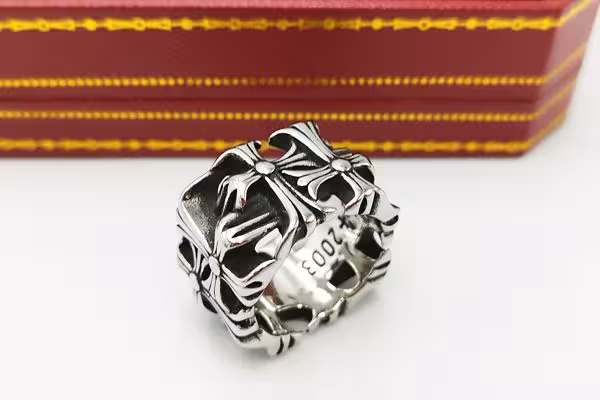 انگشتر رینگی طرح گلدار