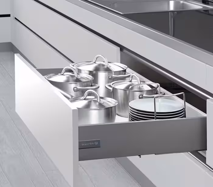 ریل مجیک باکس متوسط با بدنه اسلیم یونی هوپر