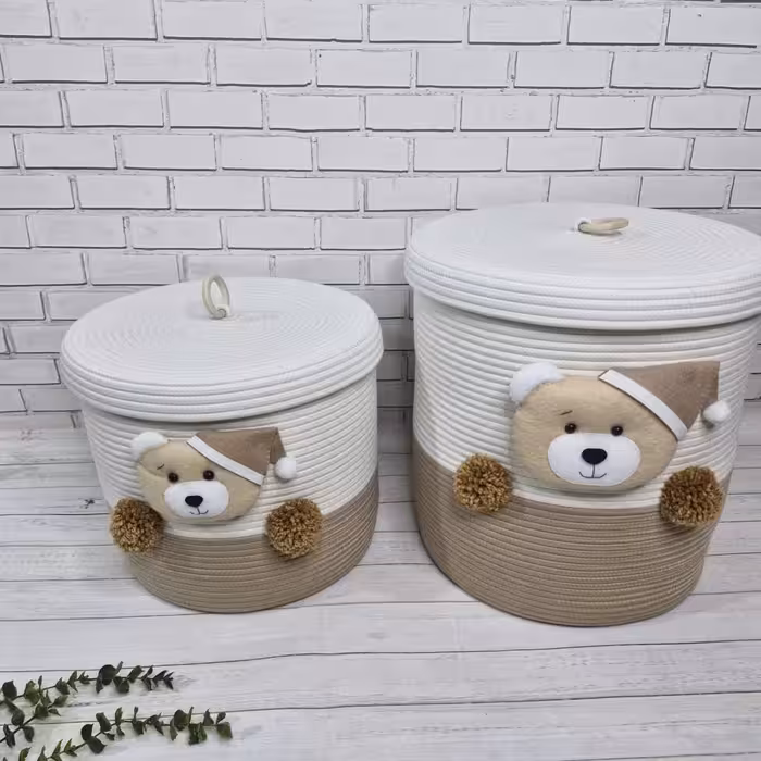 باکس ارتفاع 40 درب دار اتاق کودک مکرومه طرح خرس کلاه دار