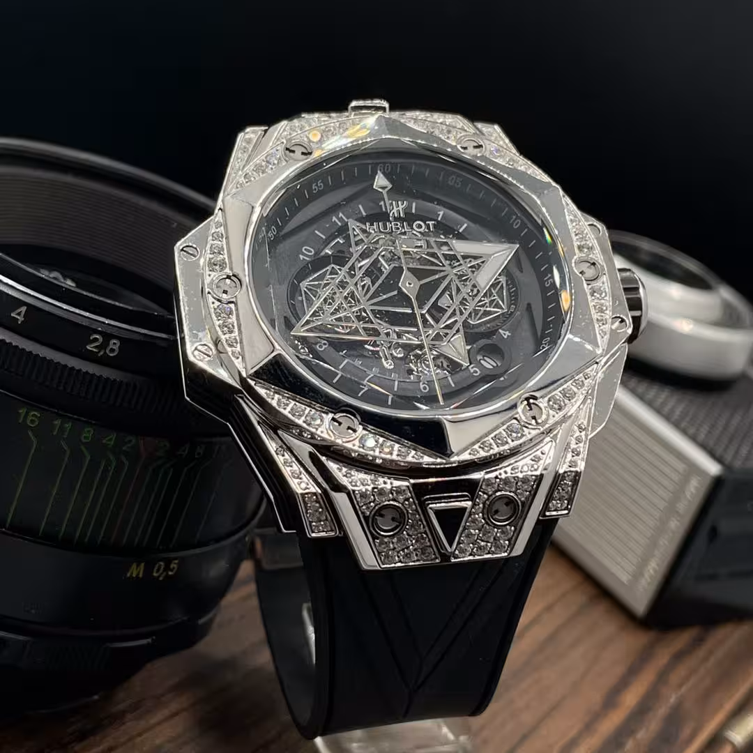 ساعت مردانه نگین دار هابلو بیگ بنگ Hublot