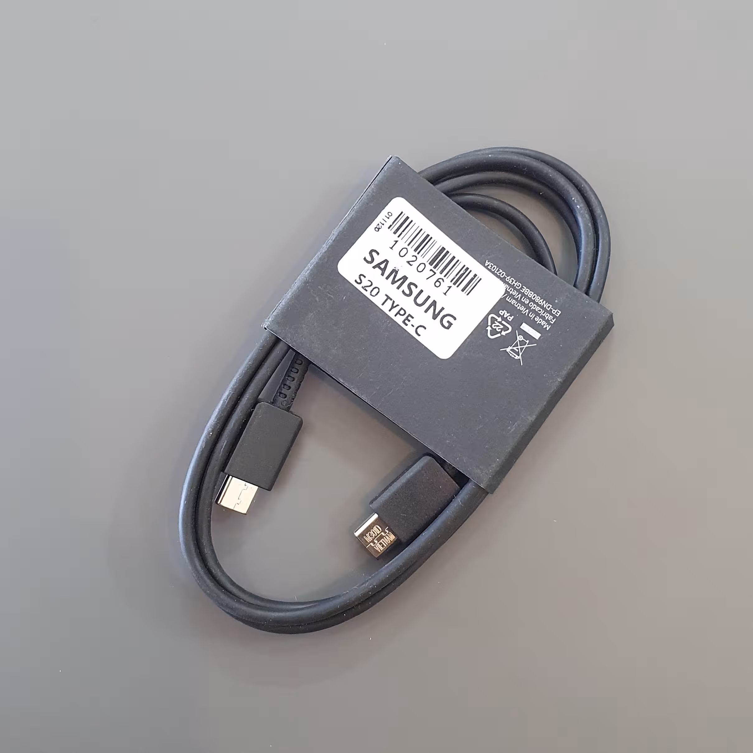 کابل شارژ اصلی Samsung Galaxy S20  دو سر تایپ C (سرکارتنی)