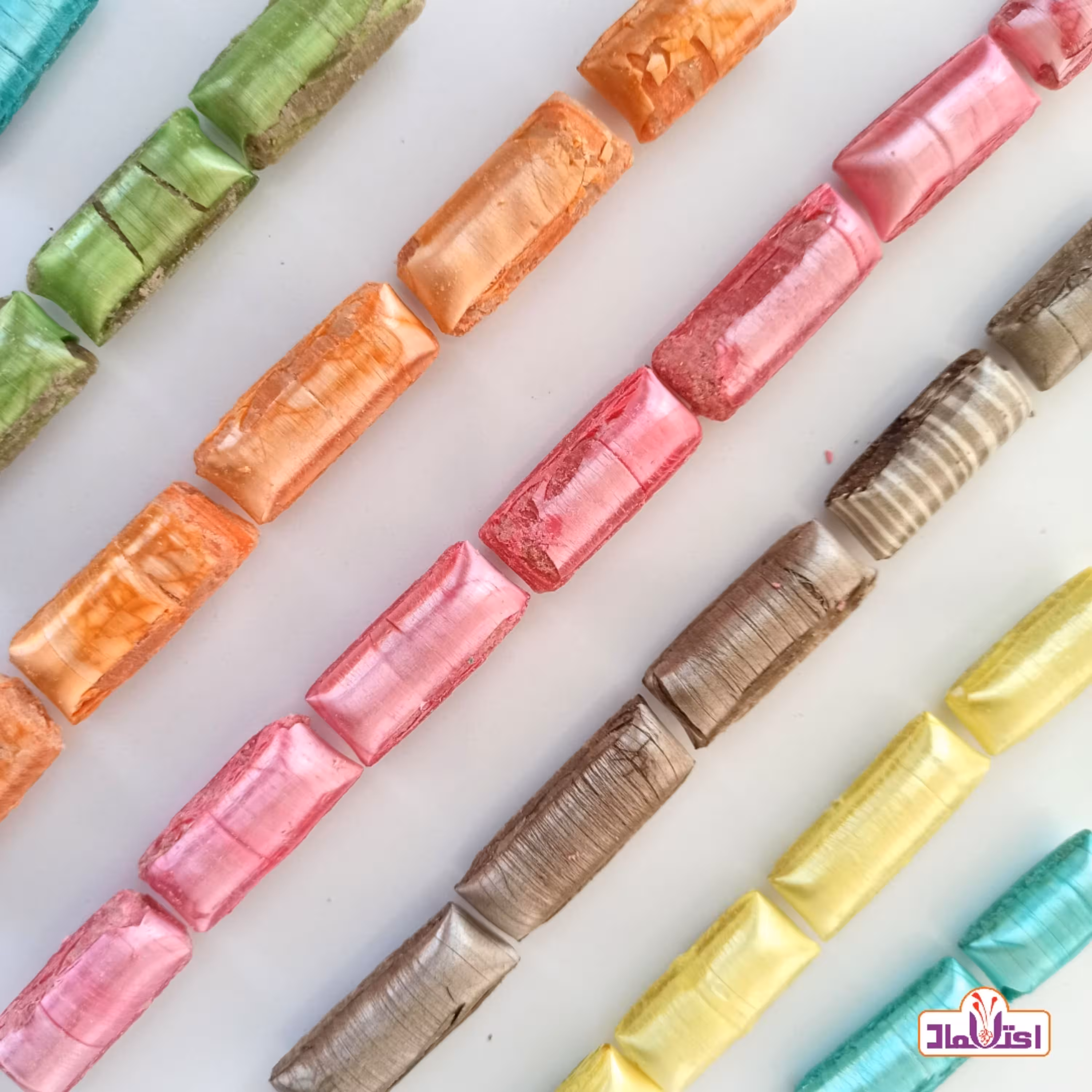 شکلات کانفت مخلوط 250 گرمی  1عتماد  درجه یک و تازه با مغز نرم و طعم دار