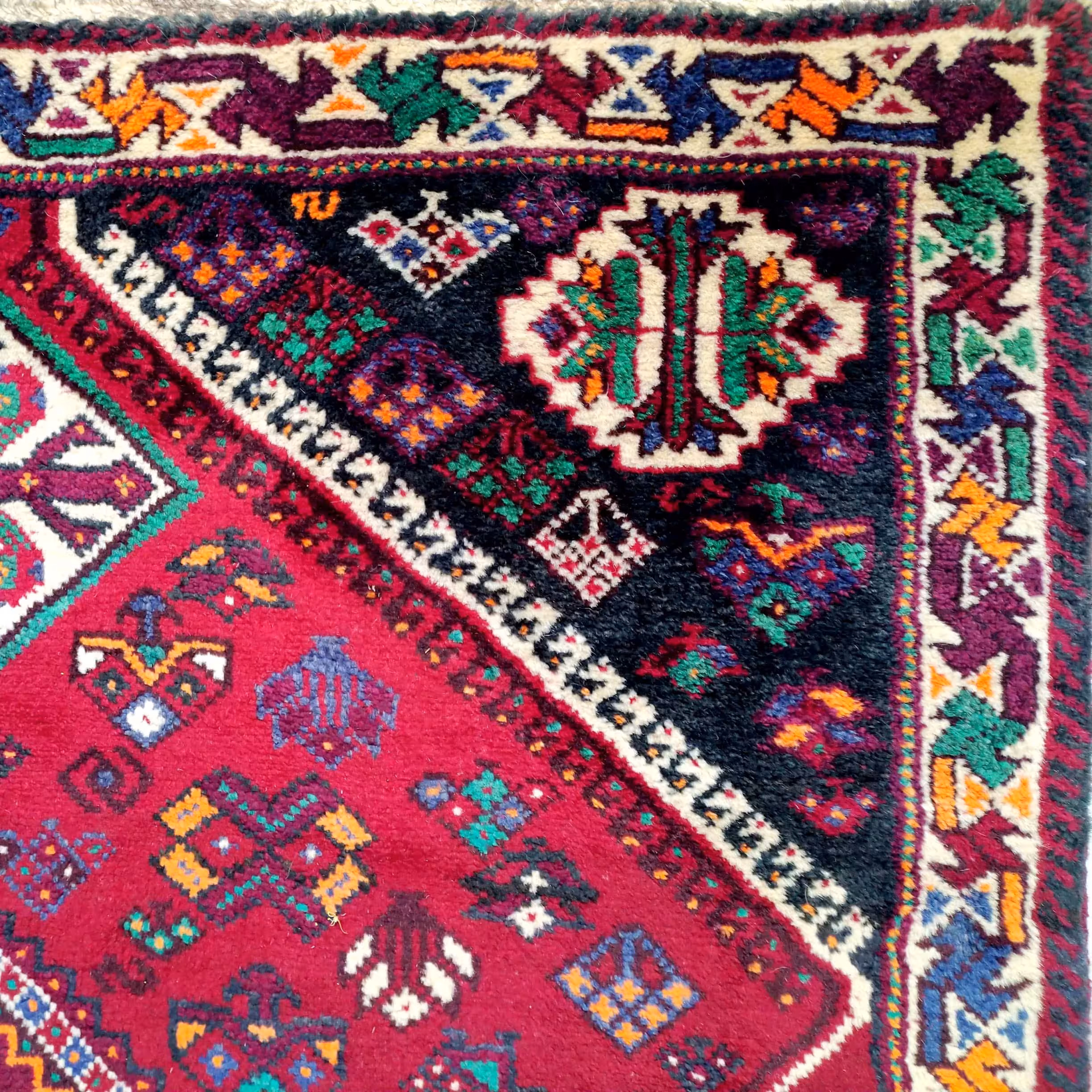 فرش دستباف قشقایی