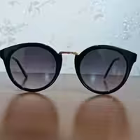 عینک آفتابی گرد کایوچویی دسته فلزی uv400