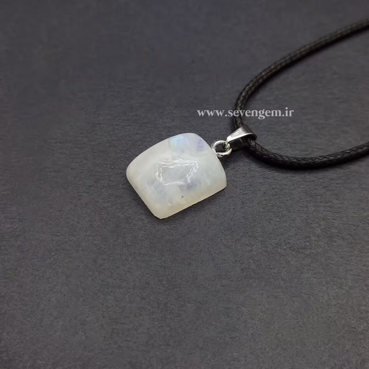 گردنبند سنگ لابرادوریت سفید (مون استون) (کدA244)