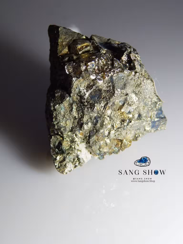 سنگ پیریت S238