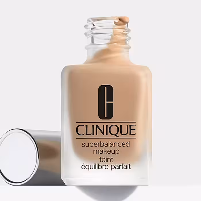 کرم پودر کلینیک مدل Superbalanced  شماره 43 حجم 30 میلی لیتر