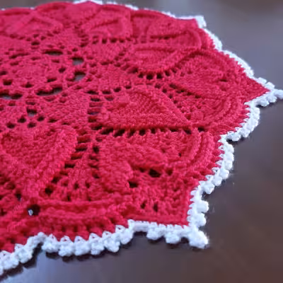 رومیزی بافتنی مدل ماندالای قلب شیرین