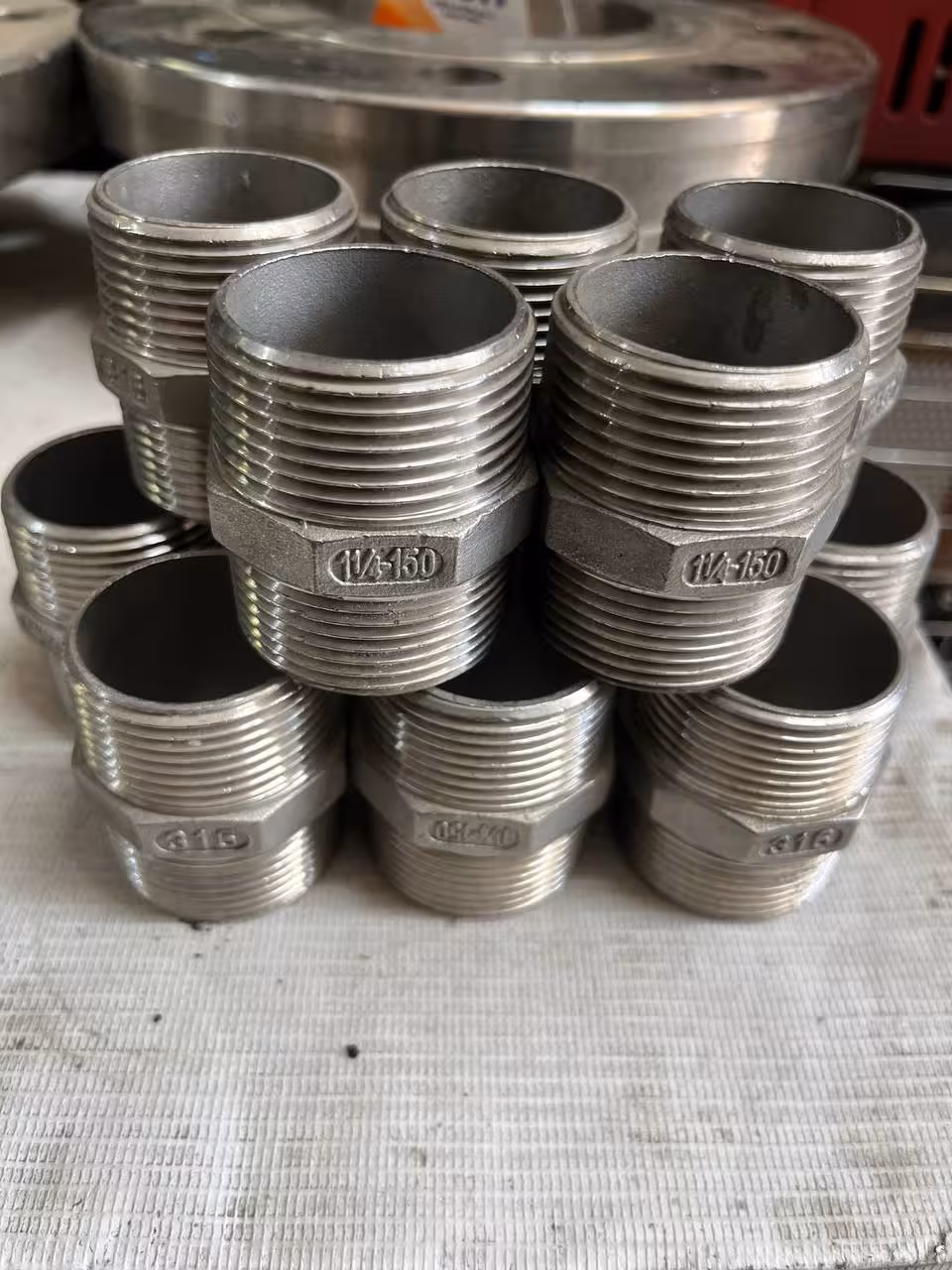 مغزی 11/4 اینچ کلاس 150 از جنس 316 دنده