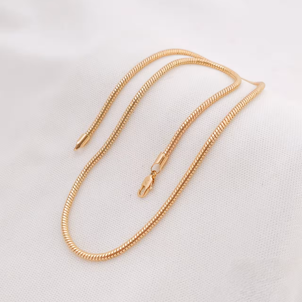 گردنبند زنانه ژوپینگ طرح ماری رنگ ثابت ضدحساسیت ارسال رایگان