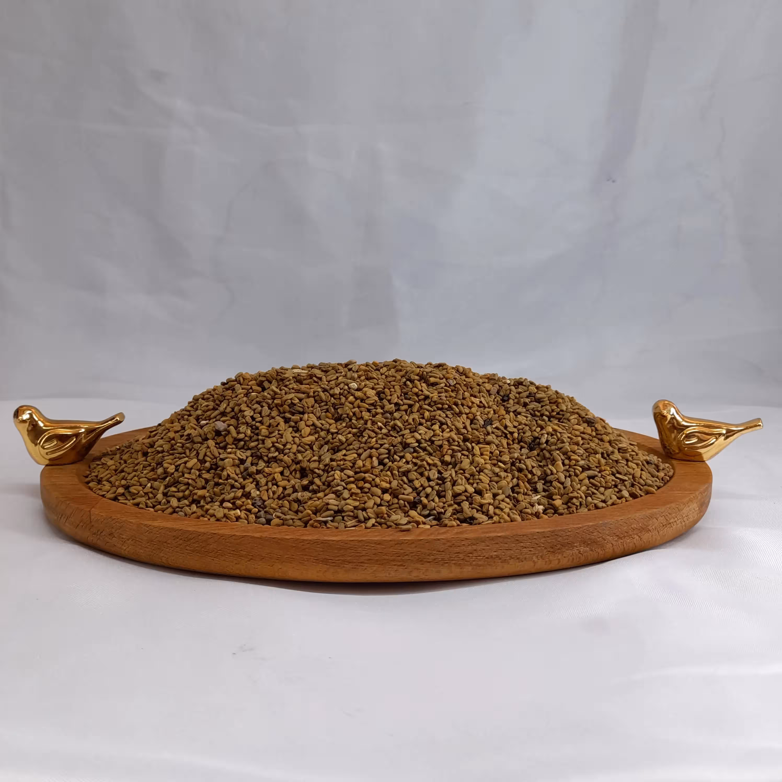 تخم شنبلیله یک کیلویی گیاهینو مناسب کاهش سطح کلسترول بد