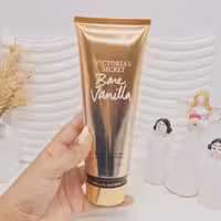 لوسیون ویکتوریا سکرت مدلbare vanill