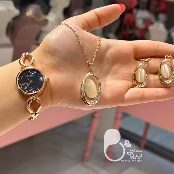 ست ساعت زنانه و نیمست کریستالی رویا